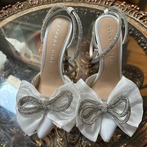 Gianni Bini Niomi white bridal heels